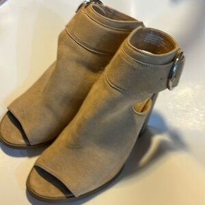 Express open toe tan sandals with 4” block heels and buckled strap around ankles